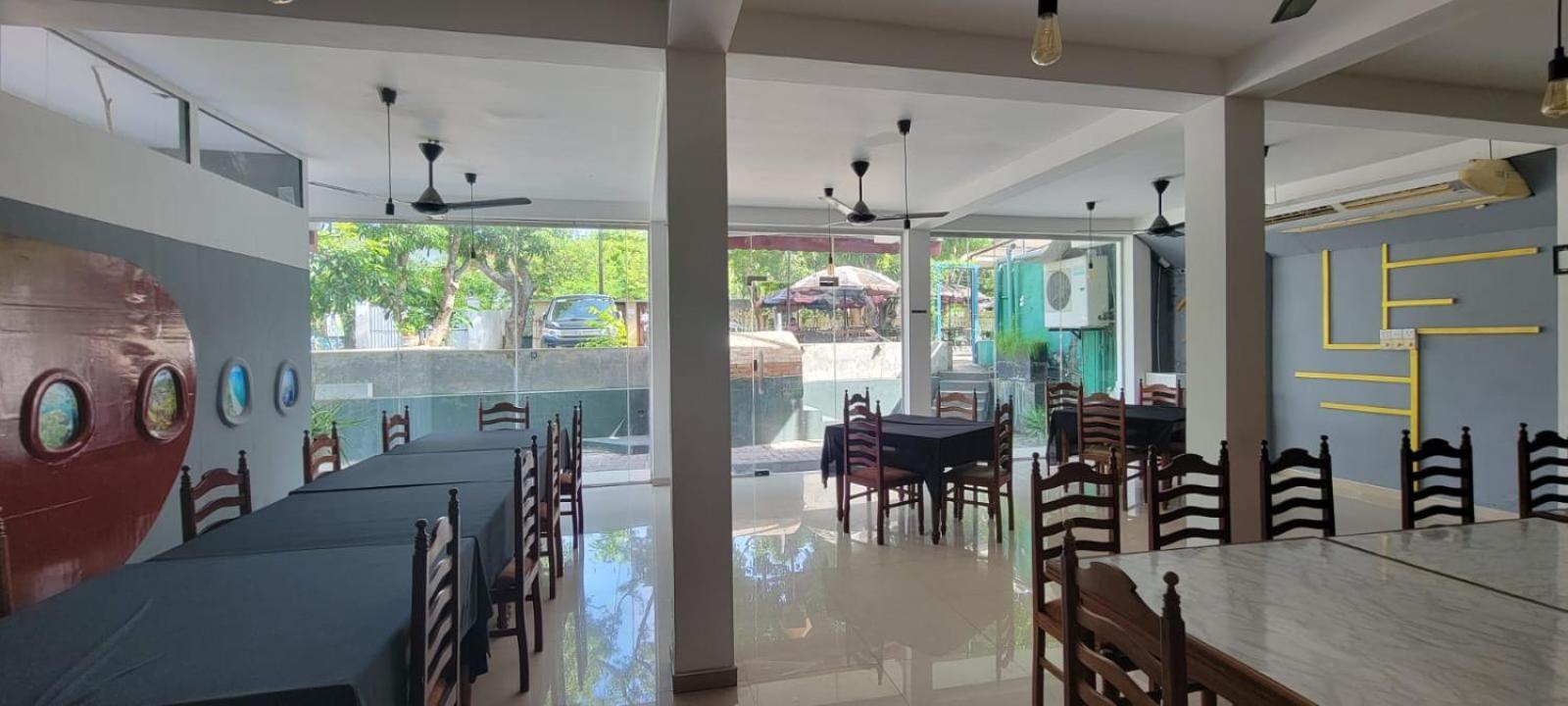 The Empyrean Airport Transit Hotel Katunayake Exterior photo